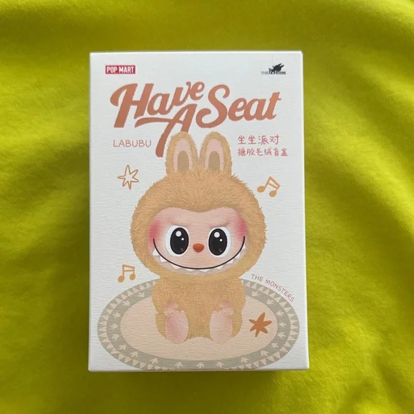 Authentic LABUBU - Picture 2 of 7